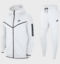 Ensemble Nike Tech