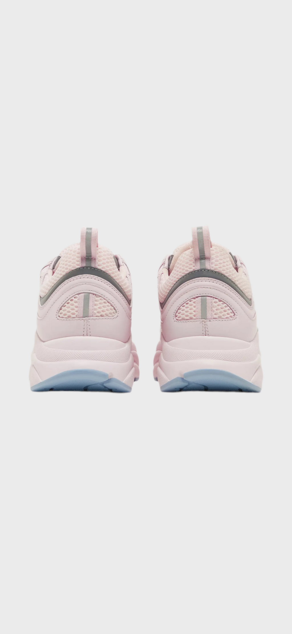 Dior B22